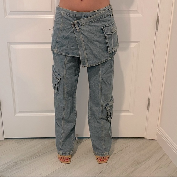 Urban Outfitters Utility Style Cargo Jeans - Picture 1 of 4